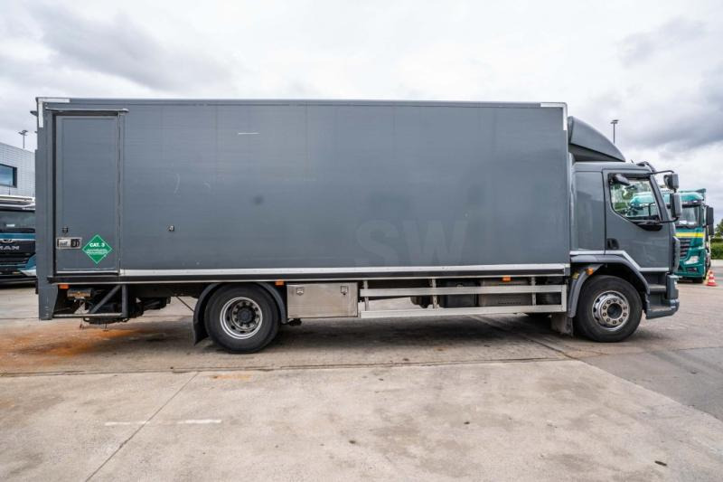DAF LF 55.220(19 T-E6 )+DHOLLANDIA 2TON - Camião furgão: foto 3 DAF LF 55.220(19 T-E6 )+DHOLLANDIA 2TON - Camião furgão: foto 3