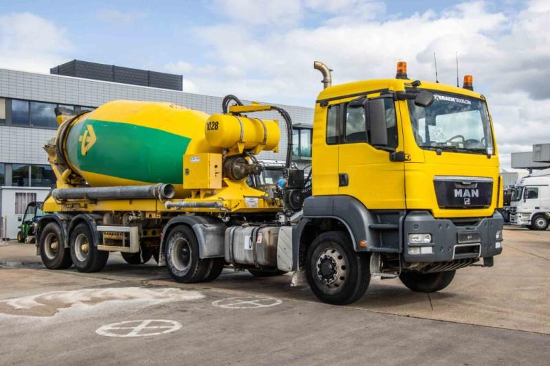 DE BUF BETON MIXER/MALAXEUR/MISCHER 10M3 - Semi-reboque betoneira: foto 3 DE BUF BETON MIXER/MALAXEUR/MISCHER 10M3 - Semi-reboque betoneira: foto 3