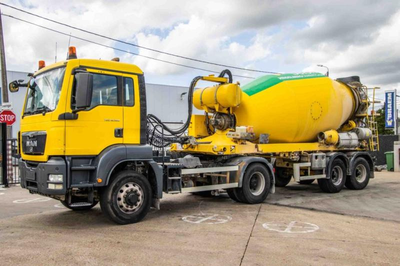 DE BUF BETON MIXER/MALAXEUR/MISCHER 10M3 - Semi-reboque betoneira: foto 3 DE BUF BETON MIXER/MALAXEUR/MISCHER 10M3 - Semi-reboque betoneira: foto 3
