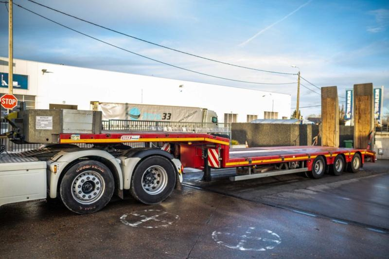 Faymonville MAXTRAILER- F-S43-1AAF- 49500 KG - Semi-reboque baixa: foto 1 Faymonville MAXTRAILER- F-S43-1AAF- 49500 KG - Semi-reboque baixa: foto 1