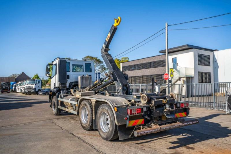 Iveco X-WAY 460 - HYVA - 91000 KM - Camião polibenne: foto 5 Iveco X-WAY 460 - HYVA - 91000 KM - Camião polibenne: foto 5