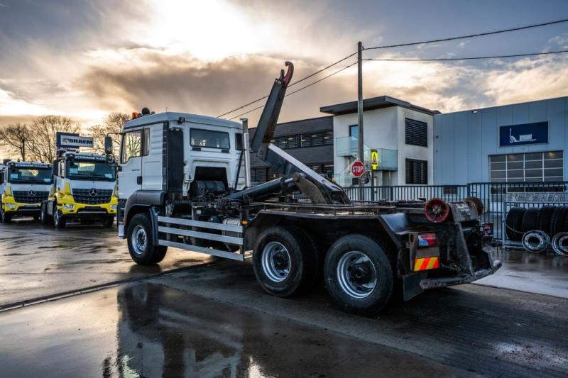 MAN TGA 33.430 BB - Camião polibenne: foto 5 MAN TGA 33.430 BB - Camião polibenne: foto 5