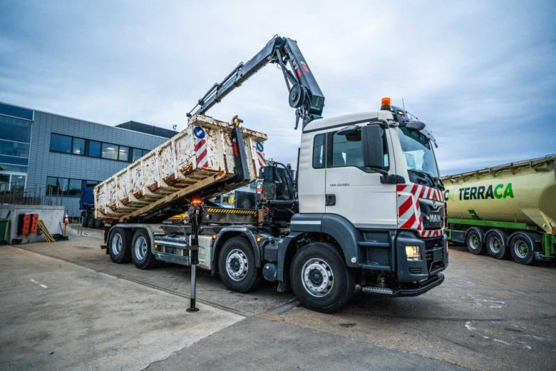 MAN TGS 32.420 BL + HIAB X-HIDUO 188/3x - Camião polibenne, Camião grua: foto 2 MAN TGS 32.420 BL + HIAB X-HIDUO 188/3x - Camião polibenne, Camião grua: foto 2