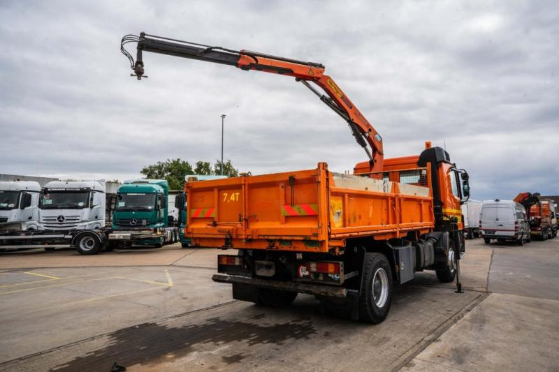 Mercedes ACTROS 1832 K + Palfinger 10 t/m - Camião basculante, Camião grua: foto 4 Mercedes ACTROS 1832 K + Palfinger 10 t/m - Camião basculante, Camião grua: foto 4
