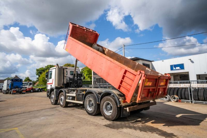 Mercedes ACTROS 3241 K -MP3-E5 - Camião basculante: foto 5 Mercedes ACTROS 3241 K -MP3-E5 - Camião basculante: foto 5