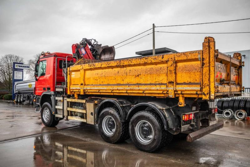 Mercedes ACTROS 3344 AK - HMF1643 Z2 - Camião basculante, Camião grua: foto 5 Mercedes ACTROS 3344 AK - HMF1643 Z2 - Camião basculante, Camião grua: foto 5