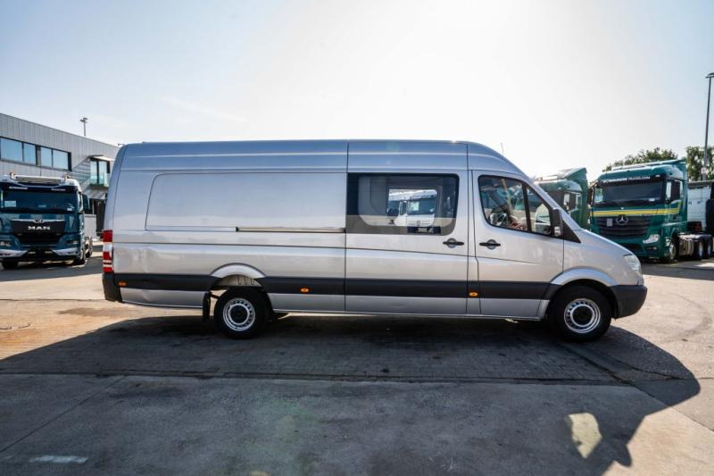 Mercedes Sprinter 319 CDI/3.5+6 p. - Furgão: foto 3 Mercedes Sprinter 319 CDI/3.5+6 p. - Furgão: foto 3