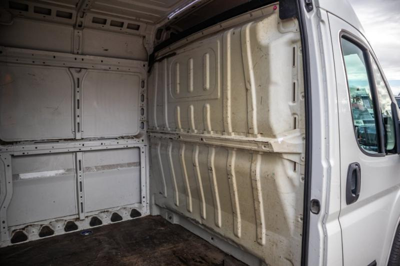 Locação financeira de Peugeot BOXER 2.2 HDI Peugeot BOXER 2.2 HDI: foto 9