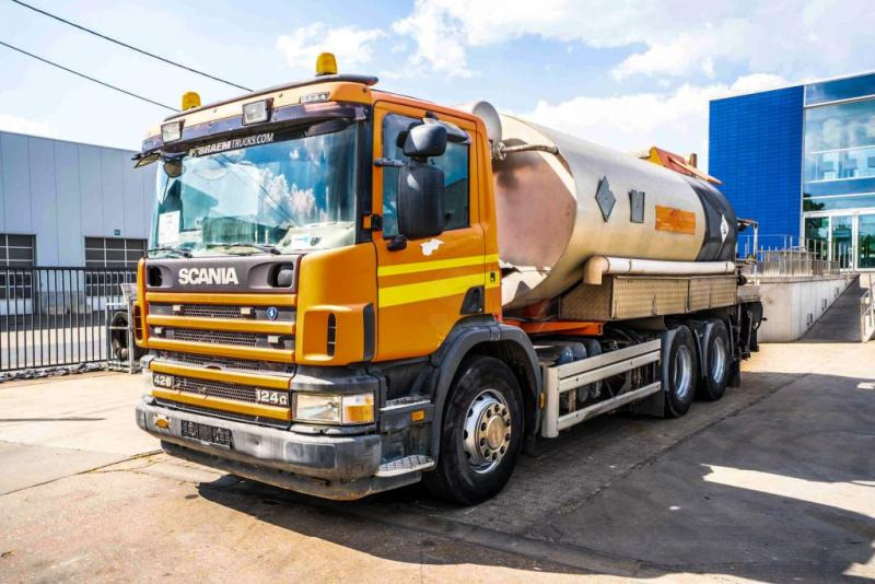 Scania SCANIA 124G.420 BITUMEN - Camião cisterna: foto 1 Scania SCANIA 124G.420 BITUMEN - Camião cisterna: foto 1
