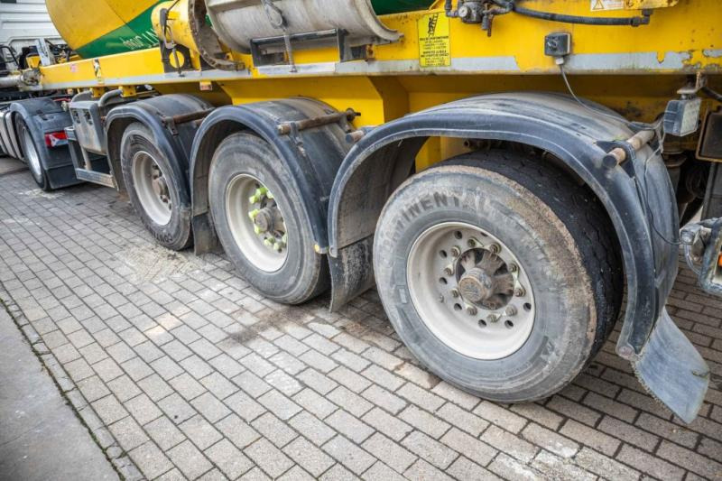 Semi-reboque DE BUF BETON MIXER/MISCHER/MALAXEUR12M³: foto 8