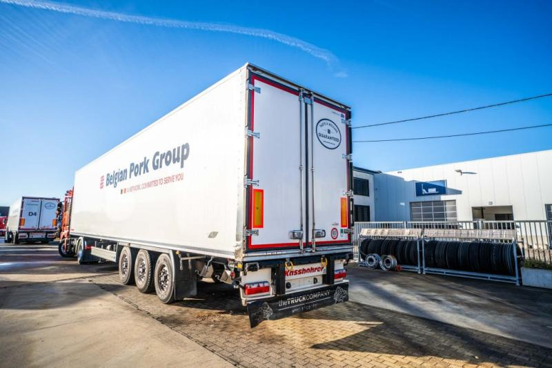 KAESSBOHRER Kässbohrer +CARRIER 1350 - Semi-reboque: foto 3 KAESSBOHRER Kässbohrer +CARRIER 1350 - Semi-reboque: foto 3