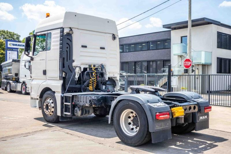 MAN TGX 18.460 XLX BLS+ INTARDER - Tractor: foto 4 MAN TGX 18.460 XLX BLS+ INTARDER - Tractor: foto 4