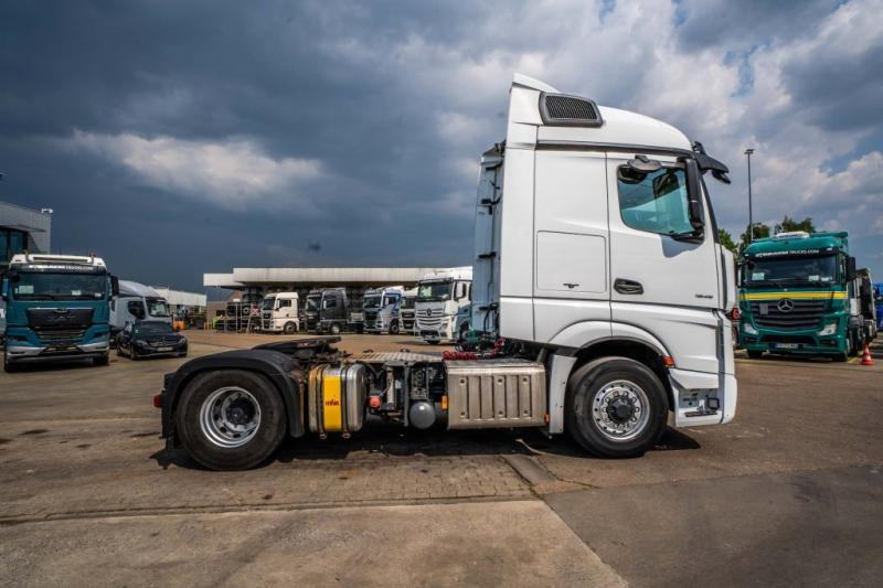 Mercedes ACTROS 1845 LS HAD+KIPHYDR. - Tractor: foto 3 Mercedes ACTROS 1845 LS HAD+KIPHYDR. - Tractor: foto 3
