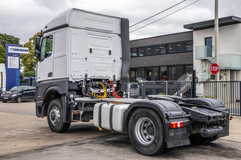 Mercedes AROCS 1846 HAD + HYDR. - Tractor: foto 4 Mercedes AROCS 1846 HAD + HYDR. - Tractor: foto 4