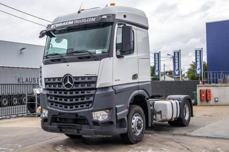 Mercedes AROCS 1846 HAD + HYDR. - Tractor: foto 1 Mercedes AROCS 1846 HAD + HYDR. - Tractor: foto 1
