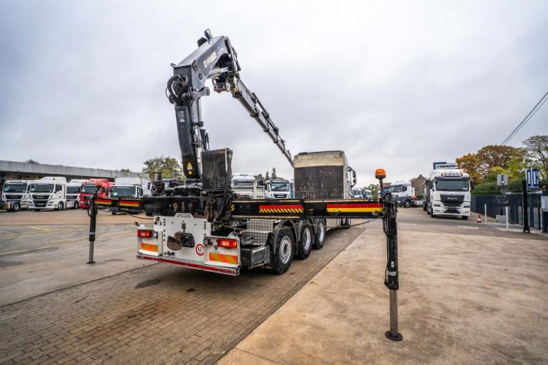 Volvo FH 420 - HIAB 377-E8 -HIPRO/ 8xhydr. - Camião de caixa aberta/ Plataforma, Camião grua: foto 4 Volvo FH 420 - HIAB 377-E8 -HIPRO/ 8xhydr. - Camião de caixa aberta/ Plataforma, Camião grua: foto 4