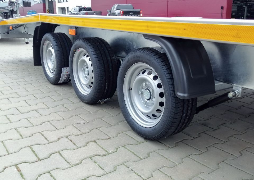 Besttrailers REBEL (JUPITER) - Reboque transporte de veículos: foto 3 Besttrailers REBEL (JUPITER) - Reboque transporte de veículos: foto 3