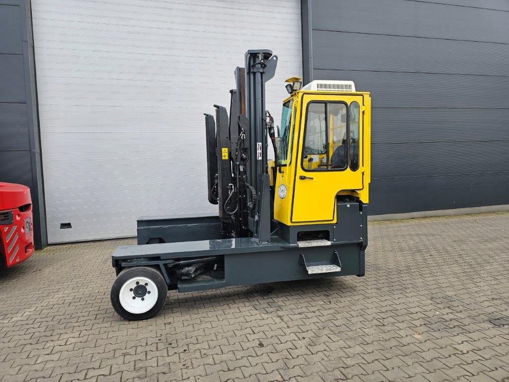 Combilift C12000 - Empilhador de 4 vias: foto 4 Combilift C12000 - Empilhador de 4 vias: foto 4