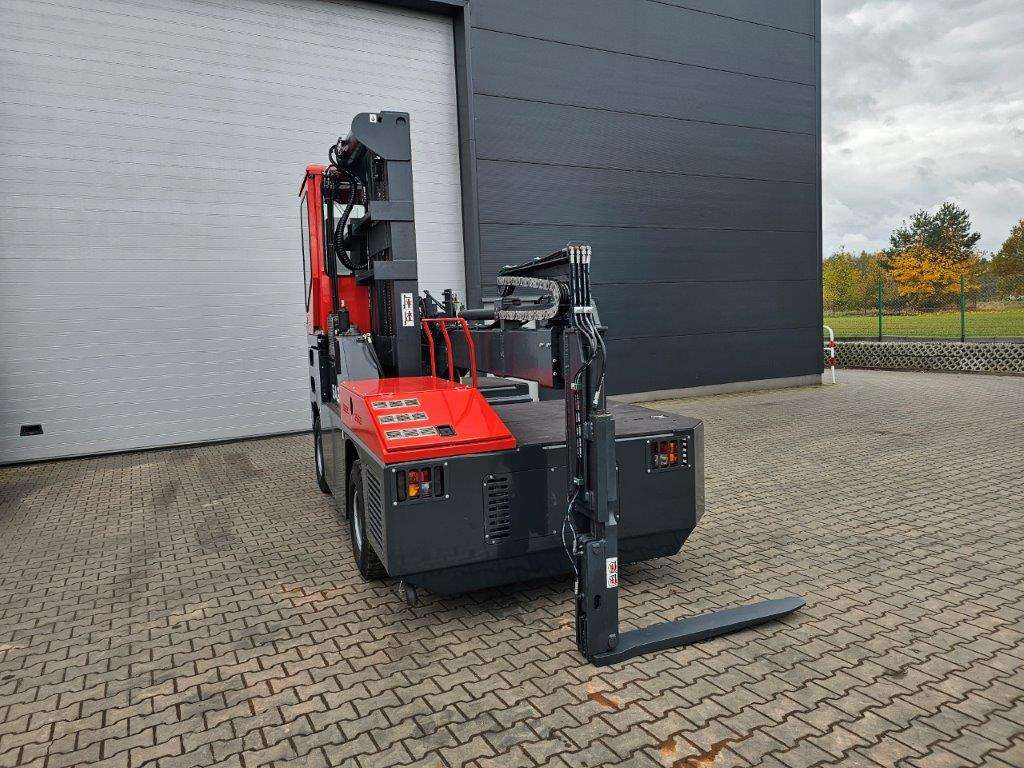 Fantuzzi SF60U - TRAVERSE - Empilhador lateral: foto 4 Fantuzzi SF60U - TRAVERSE - Empilhador lateral: foto 4