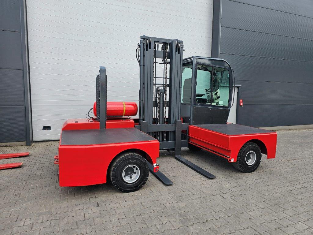 Jumbo JGQN 50 - TRIPLEX - GAS - Empilhador lateral: foto 1 Jumbo JGQN 50 - TRIPLEX - GAS - Empilhador lateral: foto 1