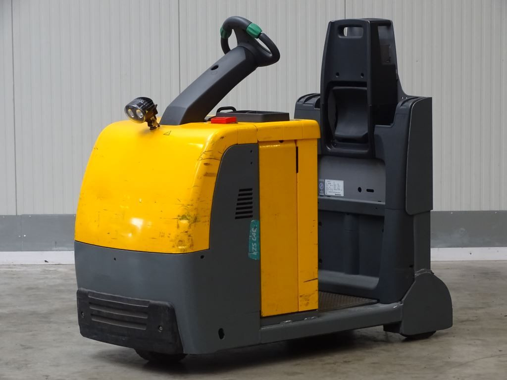 Jungheinrich EZS C40 - Trator elétrics: foto 3 Jungheinrich EZS C40 - Trator elétrics: foto 3