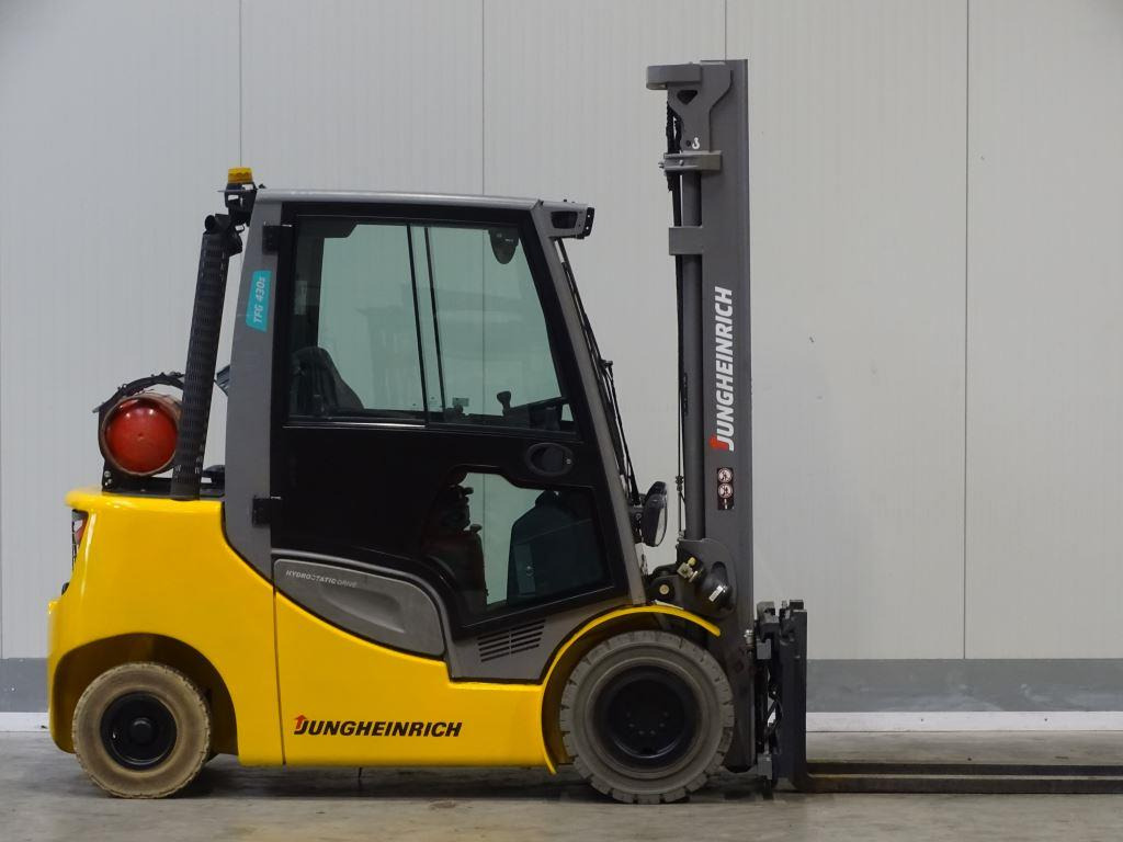 Jungheinrich TFG430s - TRIPLEX - Empilhador: foto 5 Jungheinrich TFG430s - TRIPLEX - Empilhador: foto 5