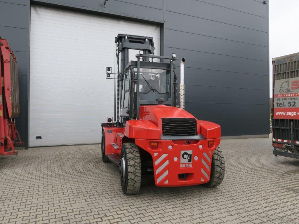 Kalmar DCE150-6 - Empilhador a diesel: foto 5 Kalmar DCE150-6 - Empilhador a diesel: foto 5