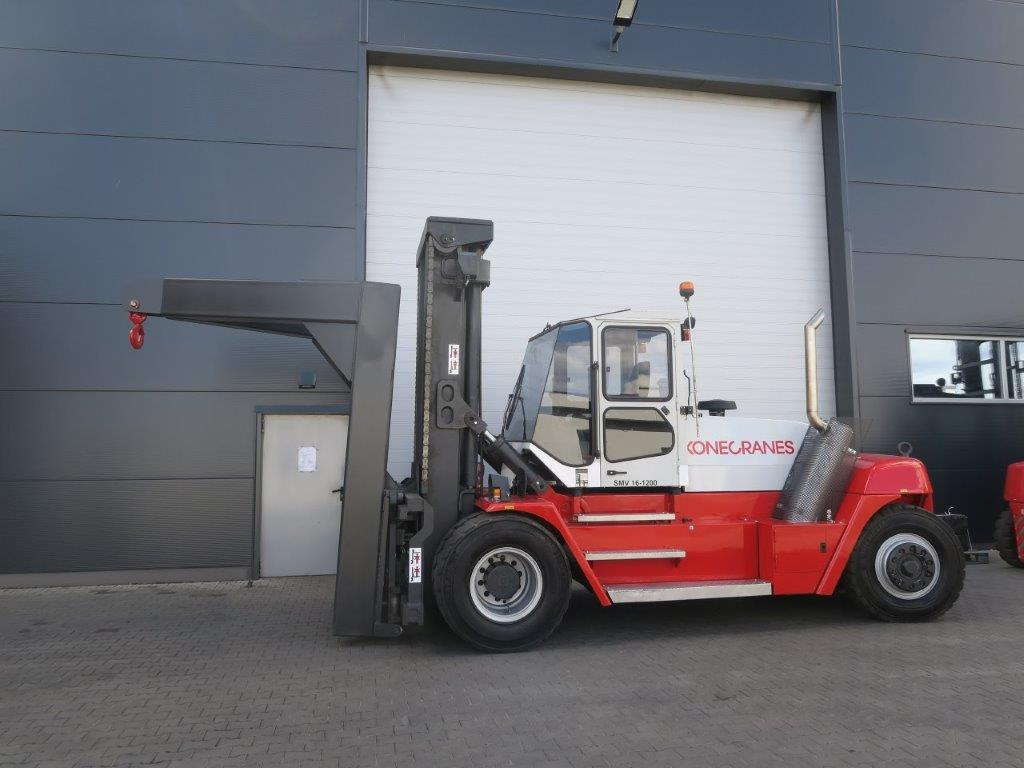 Konecranes SMV15-1200C - Kranarm - Empilhador a diesel: foto 1 Konecranes SMV15-1200C - Kranarm - Empilhador a diesel: foto 1