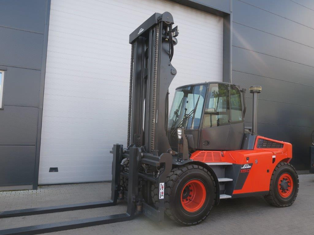 Linde H150D/600 - Empilhador a diesel: foto 1 Linde H150D/600 - Empilhador a diesel: foto 1