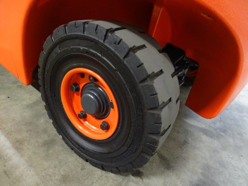 Empilhador a diesel Linde H18D-01 - TRIPLEX: foto 10