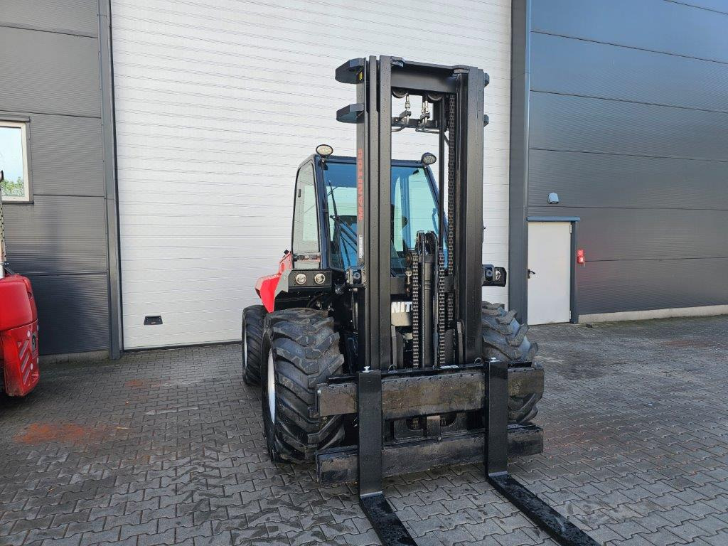 Manitou M50-4D - TRIPLEX- 4x4 - Empilhador todo-o-terreno: foto 4 Manitou M50-4D - TRIPLEX- 4x4 - Empilhador todo-o-terreno: foto 4