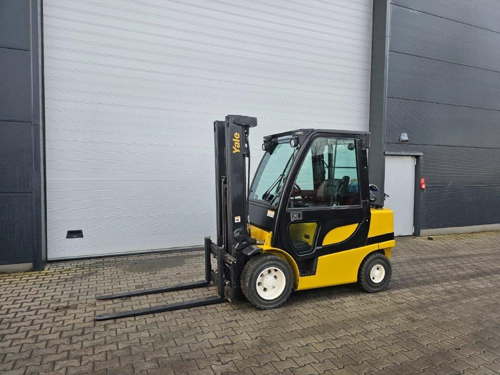 Yale GLP30VX - TRIPLEX - Empilhador: foto 1 Yale GLP30VX - TRIPLEX - Empilhador: foto 1