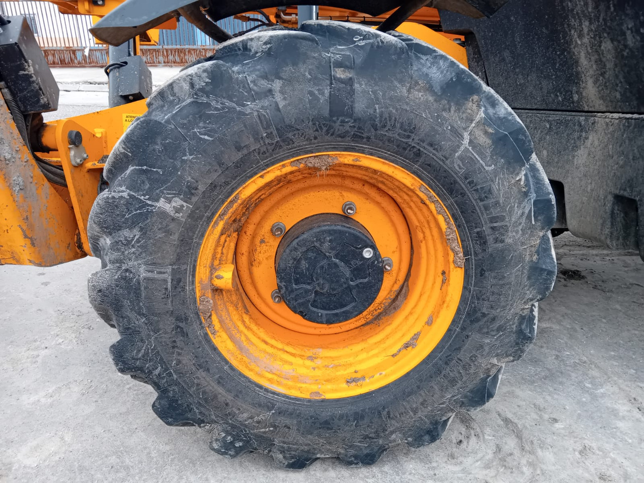 Empilhador telescópico JCB 540.180: foto 14