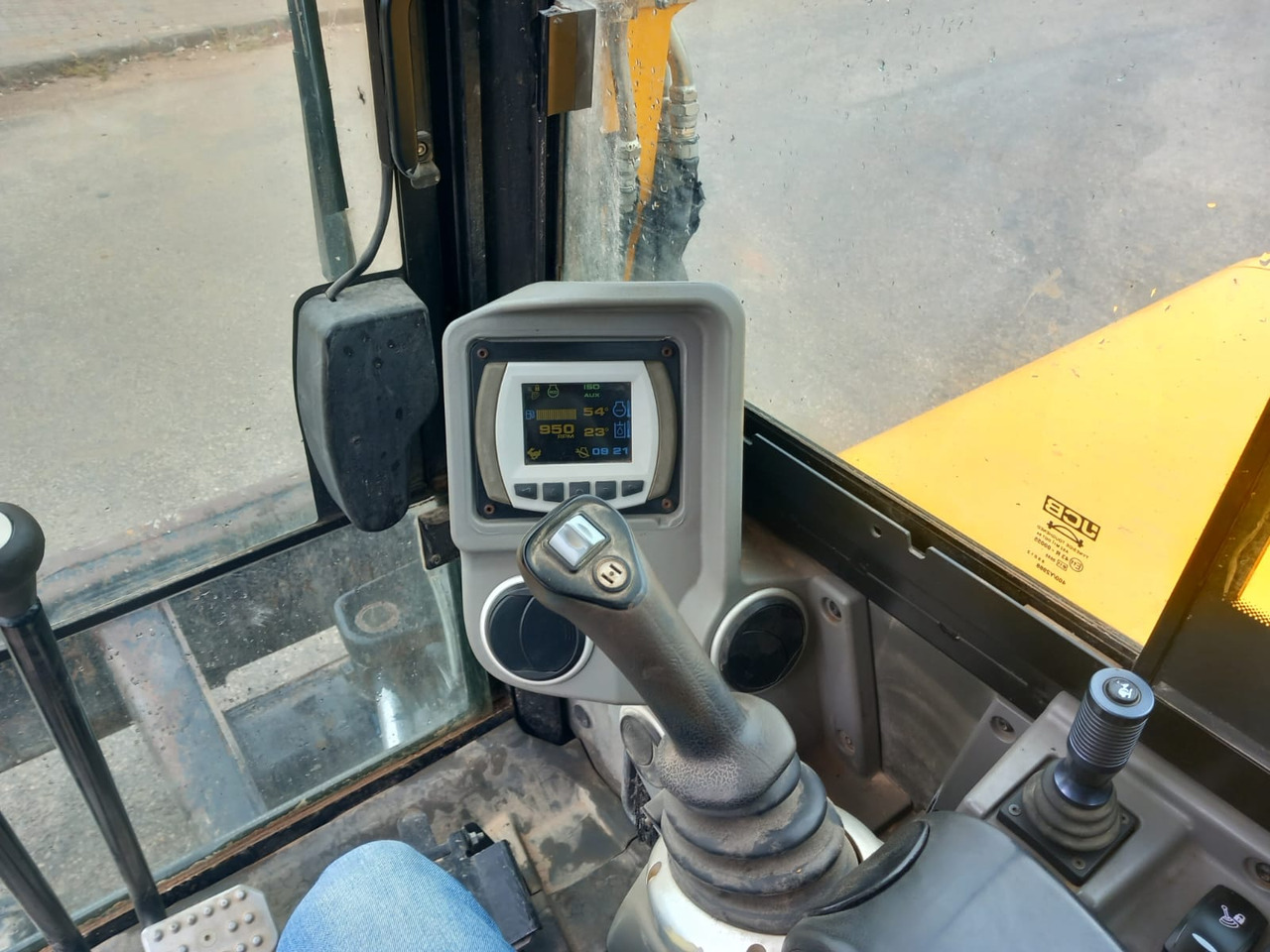 JCB 85Z - Mini escavadeira: foto 5 JCB 85Z - Mini escavadeira: foto 5