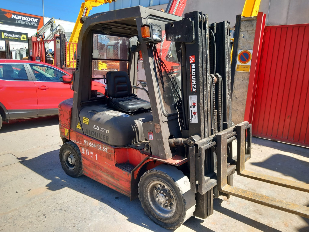MANITOU CD25P - Empilhador a diesel: foto 2 MANITOU CD25P - Empilhador a diesel: foto 2