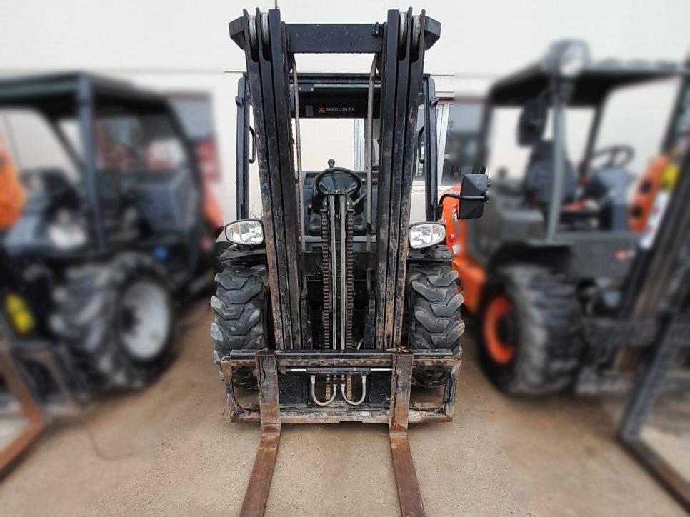 MANITOU MC18.4 D - Empilhador a diesel: foto 5 MANITOU MC18.4 D - Empilhador a diesel: foto 5