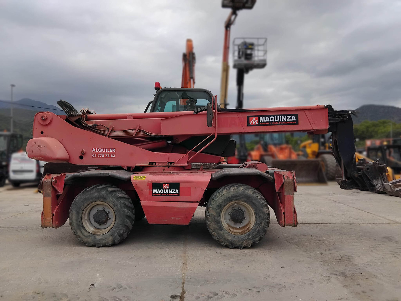 MANITOU MRT1635 - Empilhador telescópico: foto 2 MANITOU MRT1635 - Empilhador telescópico: foto 2
