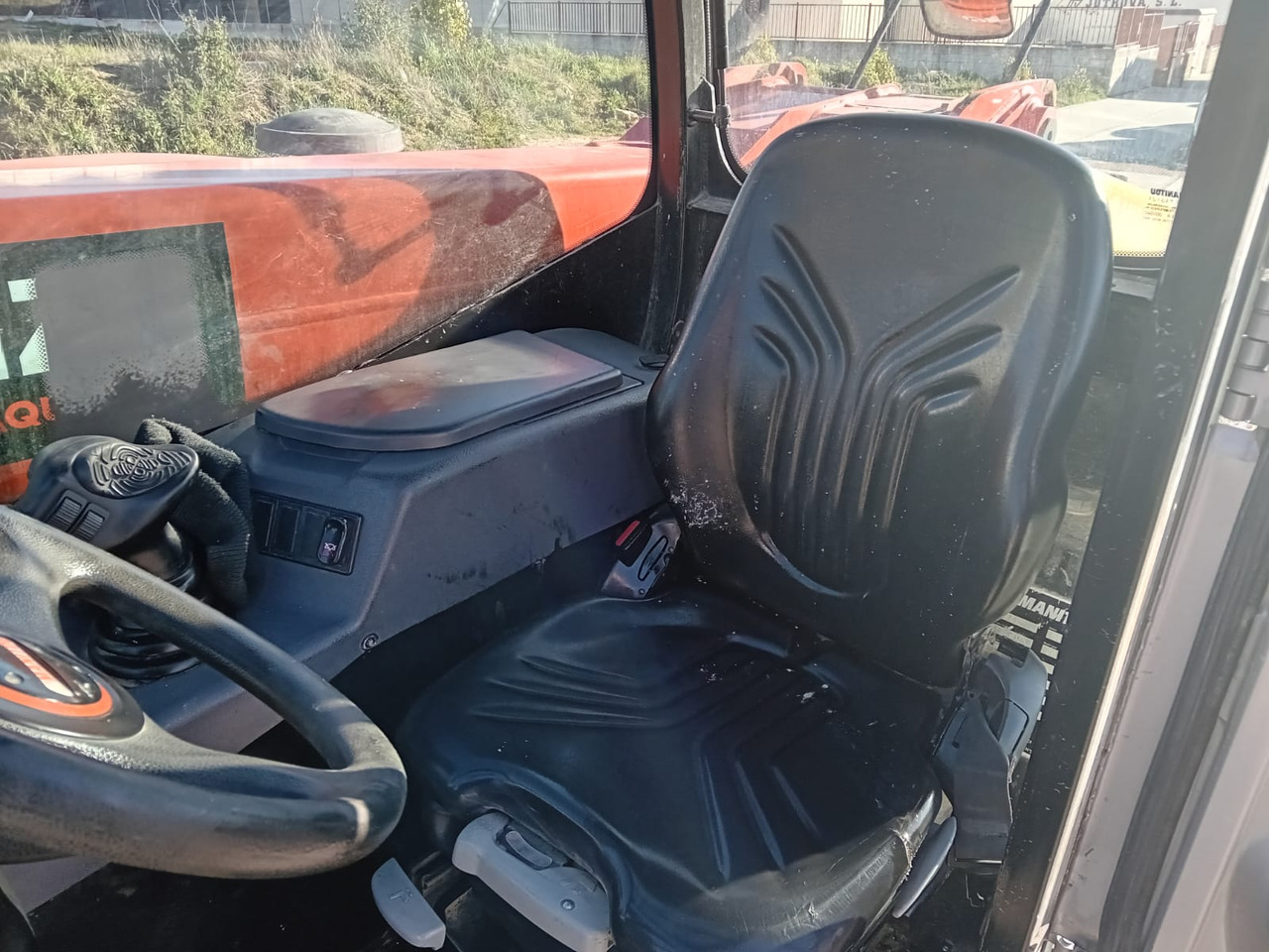 Empilhador telescópico MANITOU MT625 H EASY: foto 8