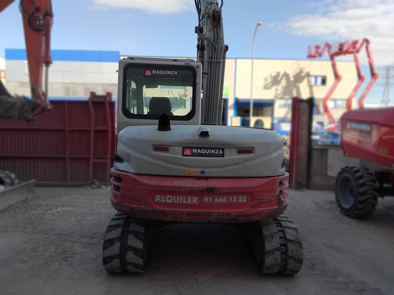 TAKEUCHI TB290 - Mini escavadeira: foto 3 TAKEUCHI TB290 - Mini escavadeira: foto 3