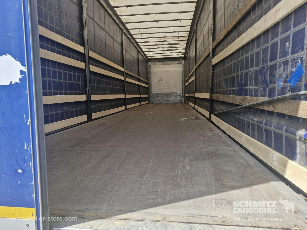 SCHMITZ Curtainsider Varios - Semi-reboque de lona: foto 2 SCHMITZ Curtainsider Varios - Semi-reboque de lona: foto 2