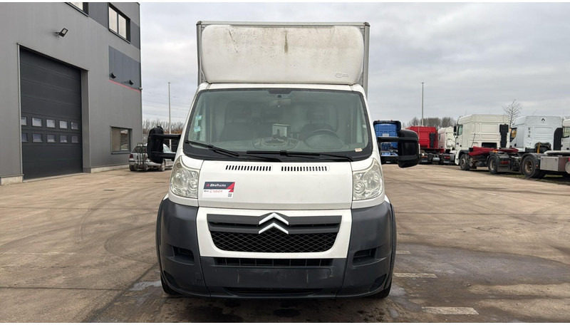 Citroën Jumper (3.0L / 180PS / EURO 5 / N1 / BELGIAN VAN) - Carrinha de contentor: foto 2 Citroën Jumper (3.0L / 180PS / EURO 5 / N1 / BELGIAN VAN) - Carrinha de contentor: foto 2