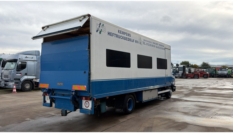 DAF 45 ATI 150 (BELGIAN TRUCK / STEEL SUSP. / LAMES / PERFECT CONDITION / LIFT) - Camião furgão: foto 4 DAF 45 ATI 150 (BELGIAN TRUCK / STEEL SUSP. / LAMES / PERFECT CONDITION / LIFT) - Camião furgão: foto 4