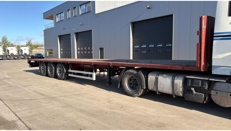 Kögel S 24 (BPW / DISC BRAKES / FREINS DISQUE) - Semi-reboque plataforma/ Caixa aberta: foto 3 Kögel S 24 (BPW / DISC BRAKES / FREINS DISQUE) - Semi-reboque plataforma/ Caixa aberta: foto 3