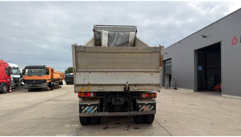 Mercedes-Benz Actros 3246 (EPS / LAMES / GRAND PONT / V6 / MP2 / 3 PEDALES) - Camião basculante: foto 5 Mercedes-Benz Actros 3246 (EPS / LAMES / GRAND PONT / V6 / MP2 / 3 PEDALES) - Camião basculante: foto 5