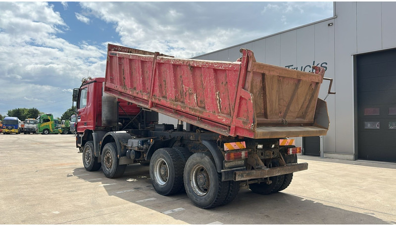Mercedes-Benz Actros 4143 (8X6 / LAMES / EPS / V6 / GRAND PONT / BIG AXLE / 3 PEDALES) - Camião basculante: foto 3 Mercedes-Benz Actros 4143 (8X6 / LAMES / EPS / V6 / GRAND PONT / BIG AXLE / 3 PEDALES) - Camião basculante: foto 3