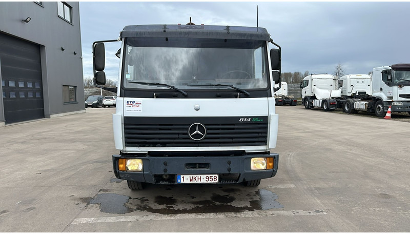 Mercedes-Benz SK 814 (BELGIAN TRUCK / HOOK / PERFECT CONDITION !!! / WITH CONTAINER / 363000 KM !!!! ) - Camião polibenne: foto 3 Mercedes-Benz SK 814 (BELGIAN TRUCK / HOOK / PERFECT CONDITION !!! / WITH CONTAINER / 363000 KM !!!! ) - Camião polibenne: foto 3