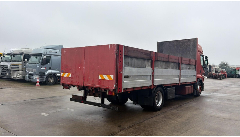 Renault Premium 340 (POMPE MANUELLE / MANUAL PUMP / PLATEAU LONGUE) - Camião de caixa aberta/ Plataforma: foto 4 Renault Premium 340 (POMPE MANUELLE / MANUAL PUMP / PLATEAU LONGUE) - Camião de caixa aberta/ Plataforma: foto 4