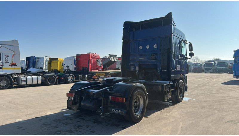 DAF 105 XF 410 (BOITE MANUELLE / MANUAL GEARBOX / GOOD CONDITION) - Tractor: foto 5 DAF 105 XF 410 (BOITE MANUELLE / MANUAL GEARBOX / GOOD CONDITION) - Tractor: foto 5