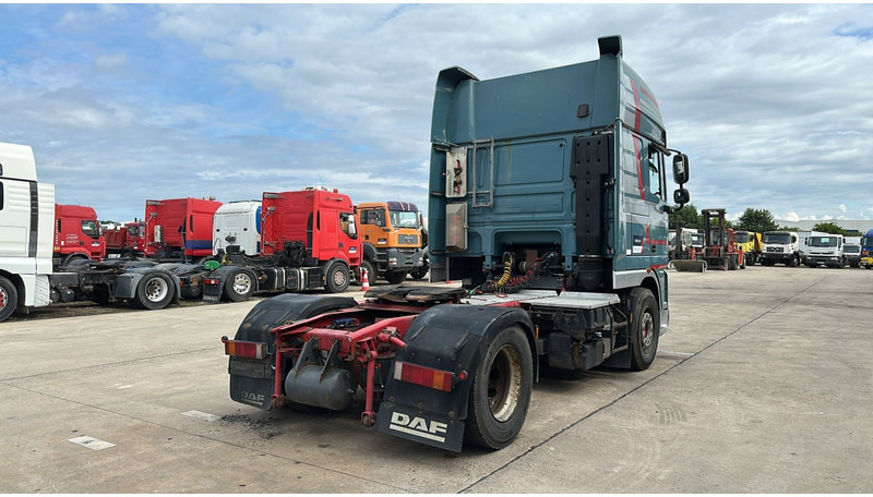 DAF 105 XF 460 (BOITE MANUELLE / MANUAL GEARBOX / RETARDER) - Tractor: foto 4 DAF 105 XF 460 (BOITE MANUELLE / MANUAL GEARBOX / RETARDER) - Tractor: foto 4
