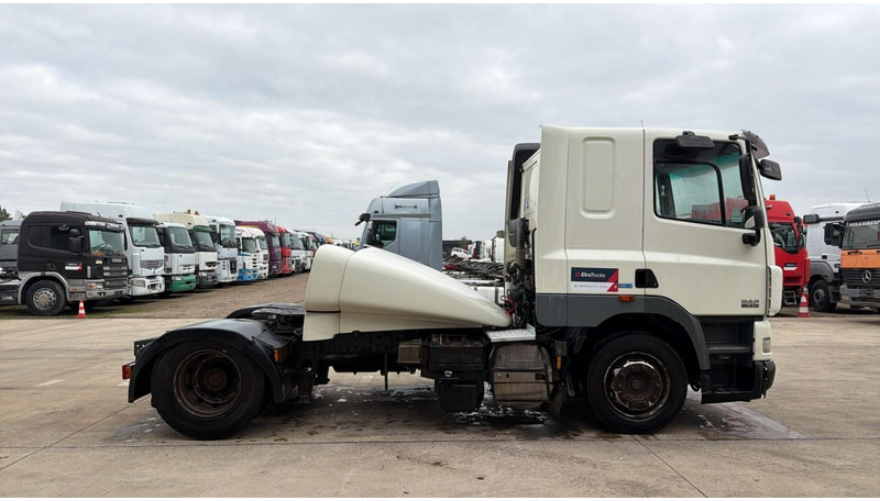 DAF CF 85.460 (BOITE MANUELLE / MANUAL GEARBOX / GOOD CONDITION) - Tractor: foto 4 DAF CF 85.460 (BOITE MANUELLE / MANUAL GEARBOX / GOOD CONDITION) - Tractor: foto 4